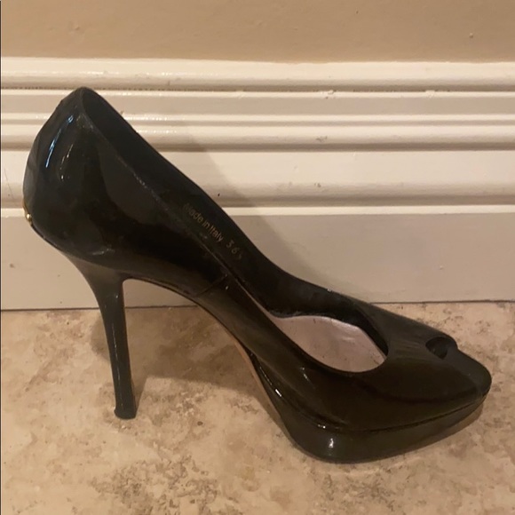 Dior Black Miss Patent Leather Pumps US 6.5 - Picture 5 of 10